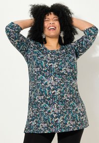 Ulla Popken FLORAL 3/4 - Langarmshirt - matte green