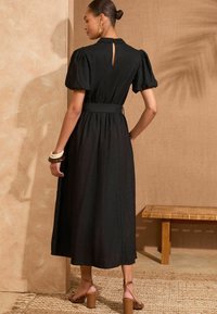 Love & Roses REGULAR FIT - V-NECK PUFF SLEEVE MIDI - Nappali ruha - black