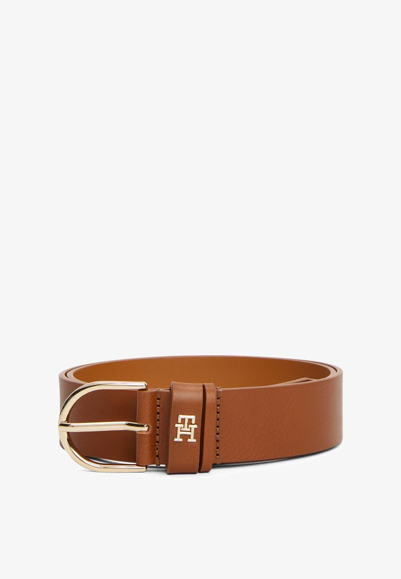 Brown leather belt with a smooth texture, featuring a gold-tone metal buckle and an embossed logo on the keeper.