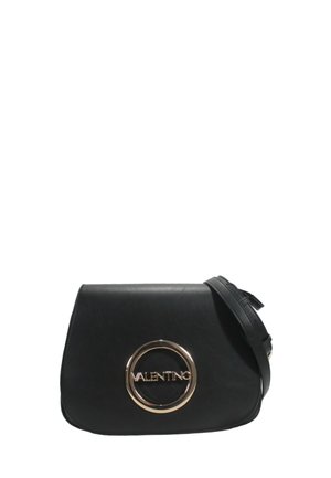 Zwarte leren handtas met een rechthoekige vorm, voorzien van een grote cirkelvormige hardware-accent in goudkleur met "VALENTINO" branding. Verstelbare schouderband.