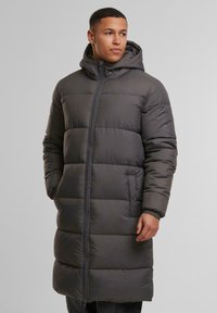 Urban Classics LONG PUFFER - Vinterkåpe / -frakk - magnet