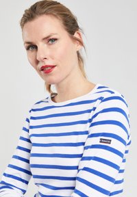 Armor lux CROZON MARINIÈRE - Langærmet T-shirt - blanc/etoile
