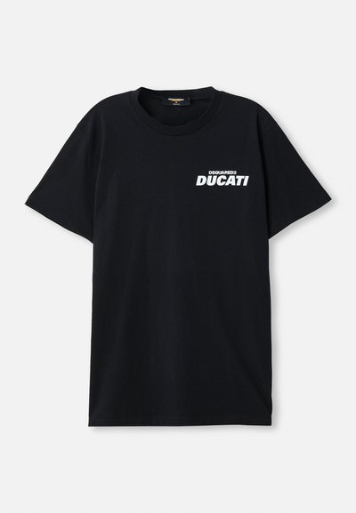 Schwarzes Baumwoll-T-Shirt mit kurzen Ärmeln, mit einem weißen "DSQUARED2 DUCATI" Logo auf der linken Vorderseite. Rundhalsdesign.