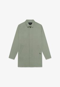 Unselected, sea spray