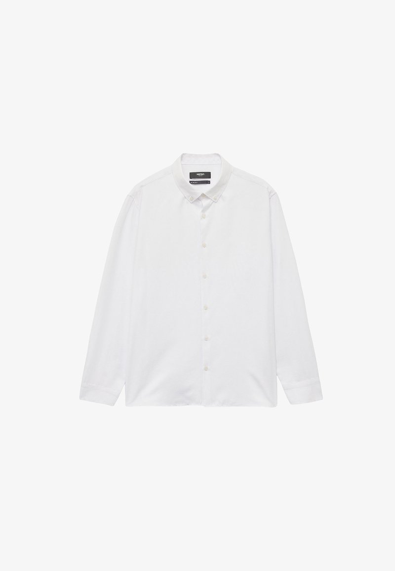 Witte lange mouwen button-up shirt met een kraag, met een strak ontwerp, gladde textuur en rechte zoom. Knopen zijn gelijkmatig verdeeld over de voorkant.