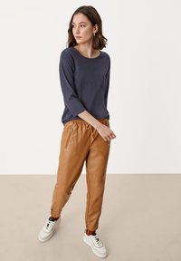 s.Oliver Longsleeve - navy