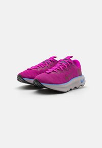 Nike Performance MOTIVA - Road running shoes - vivid grape/hot fuchsia/royal pulse/platinum violet/black