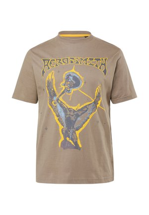 Brun bomulds-T-shirt med et blåt og gult motiv af en kranium med vinger og ordet "AEROSMITH" i stiliserede bogstaver.