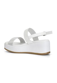 CAFèNOIR Korkeakorkoiset sandaalit - silver white