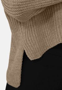 Non selezionato, dark beige