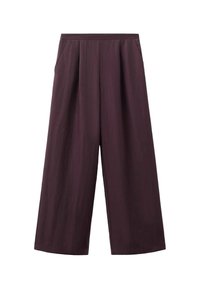 Hlače širokih nog v globoki bordo rdeči barvi. Narejene iz lahkega blaga, z naborki spredaj in stranskimi žepi.