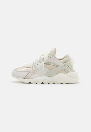 Nike Sportswear, Baskets basses - beige