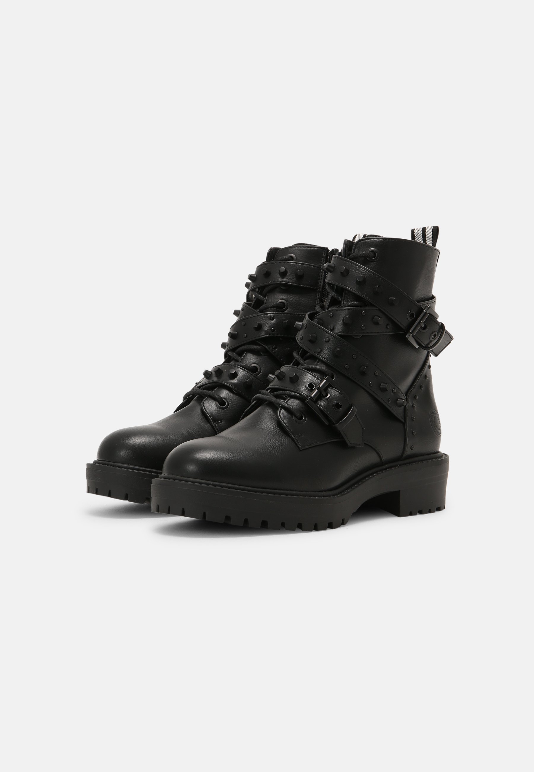 Bullboxer aof503-e6l blbr Veterboots Zwart