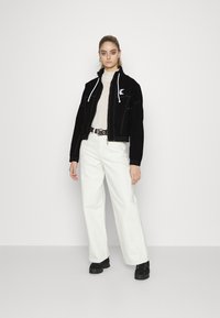 Karl Kani JACKET - Casaco de ganga - black
