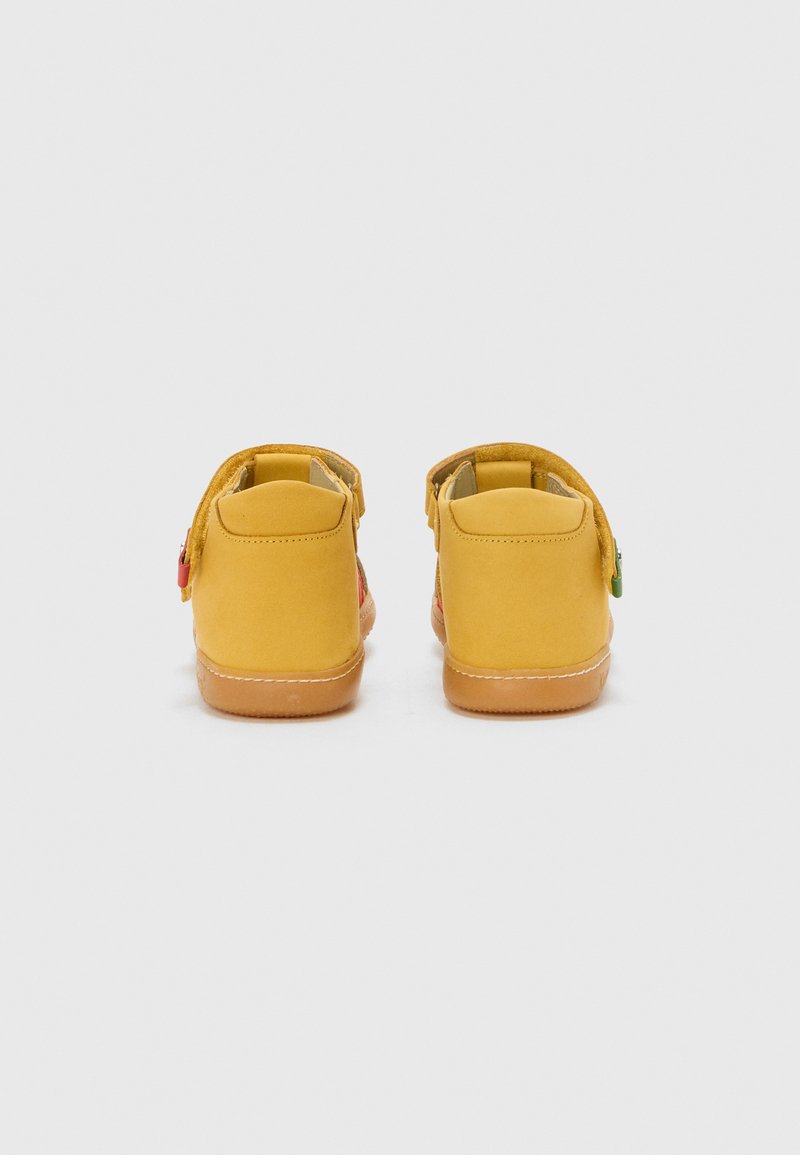 SANDALO KICKERS | Believe Shoes