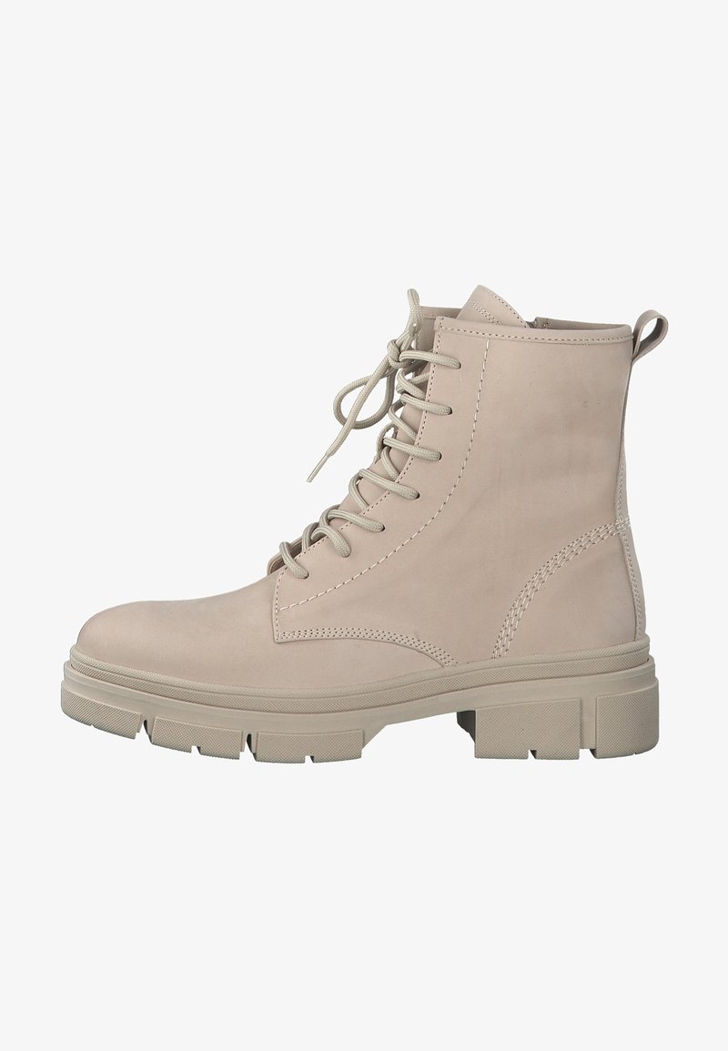 Bottines beiges à lacets avec un extérieur en cuir lisse, un col rembourré et une semelle en caoutchouc texturé avec un talon carré.