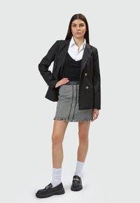 INFLUENCER V-NECK BASIC - Maglione - black