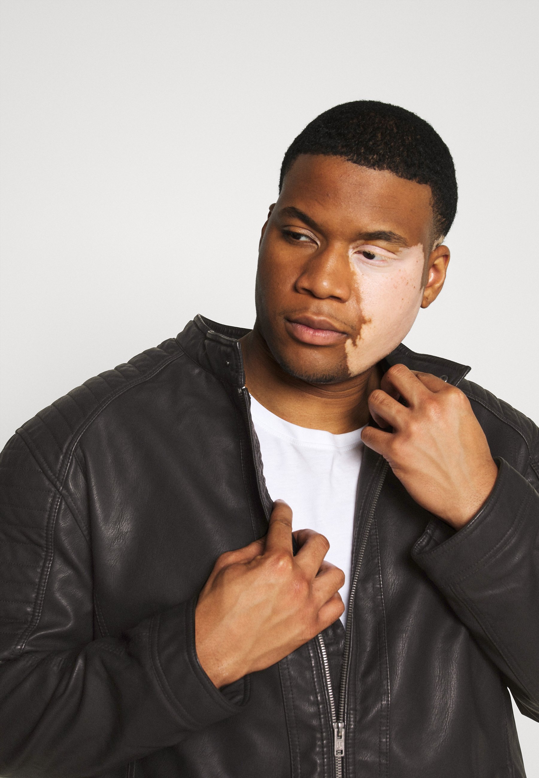 tailoring a leather jacket