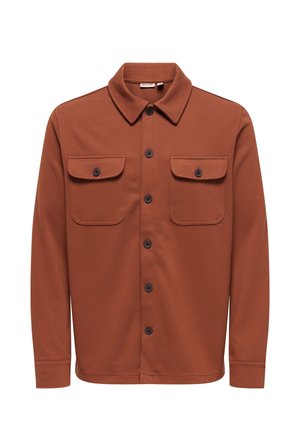 Roostevärvi nööbitav särkjakk kahe esiplaaniga taskuga ja terava kraega, pikad varrukad ning mustad nööbid keskel.