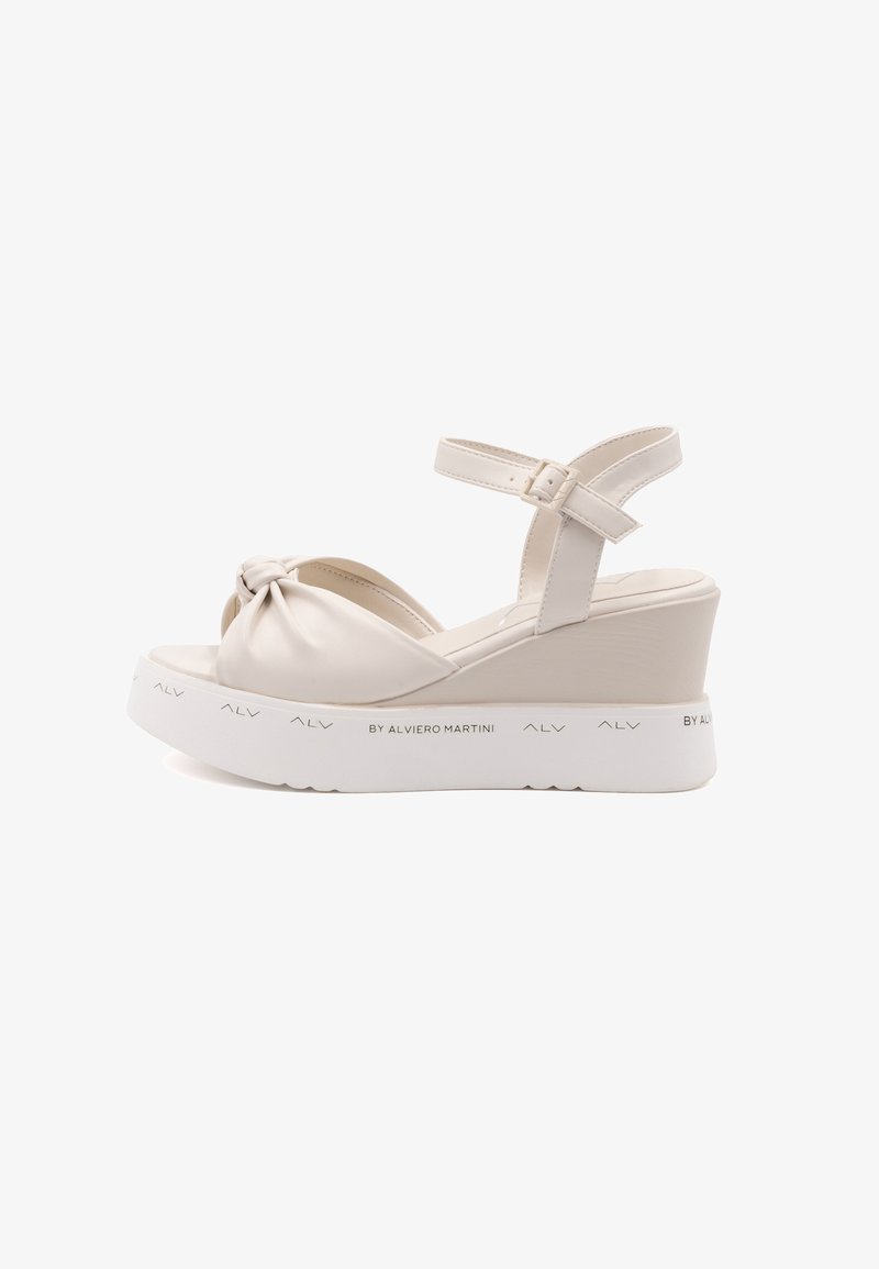 ALV by Alviero Martini Sandali con tacco - white ivory