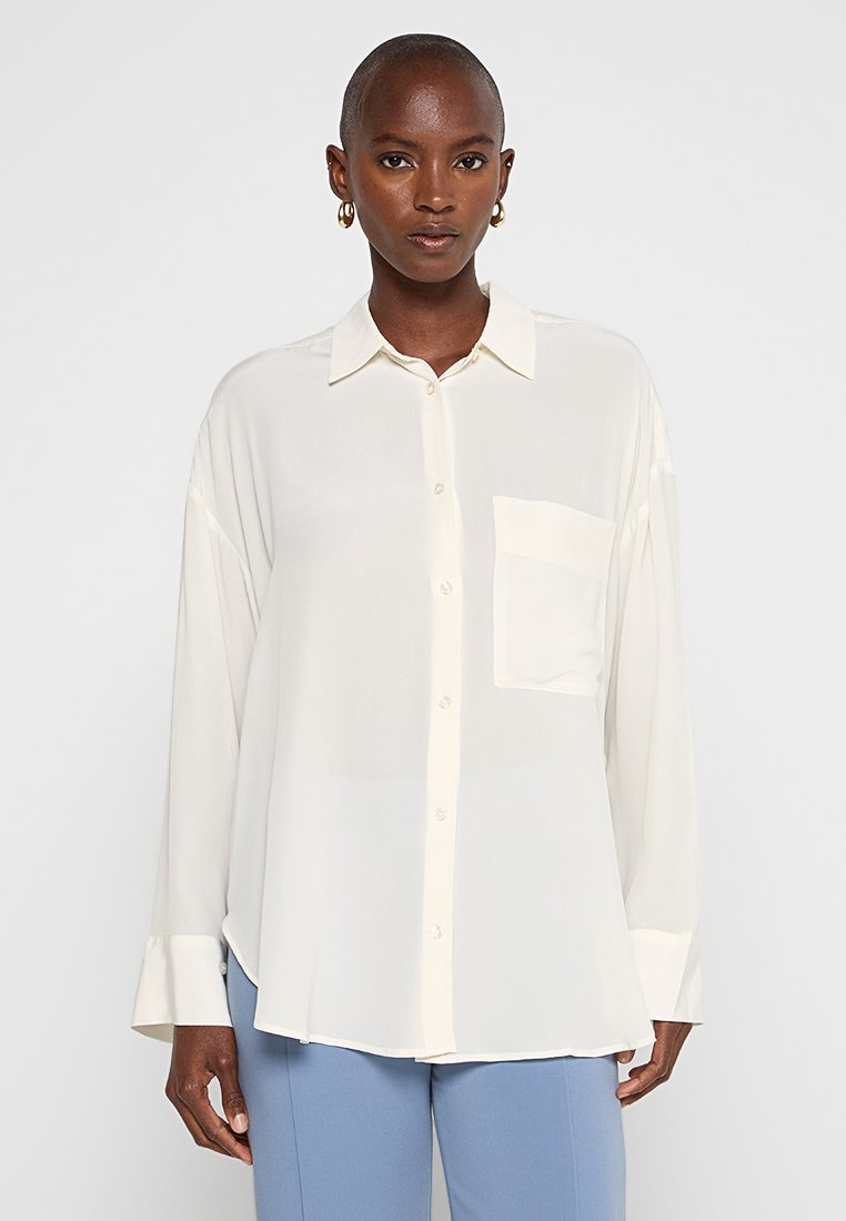 By Malene Birger Overhemdblouse crème
