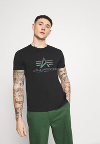 Alpha Industries - T-shirt print - black Miniatuurafbeelding 1