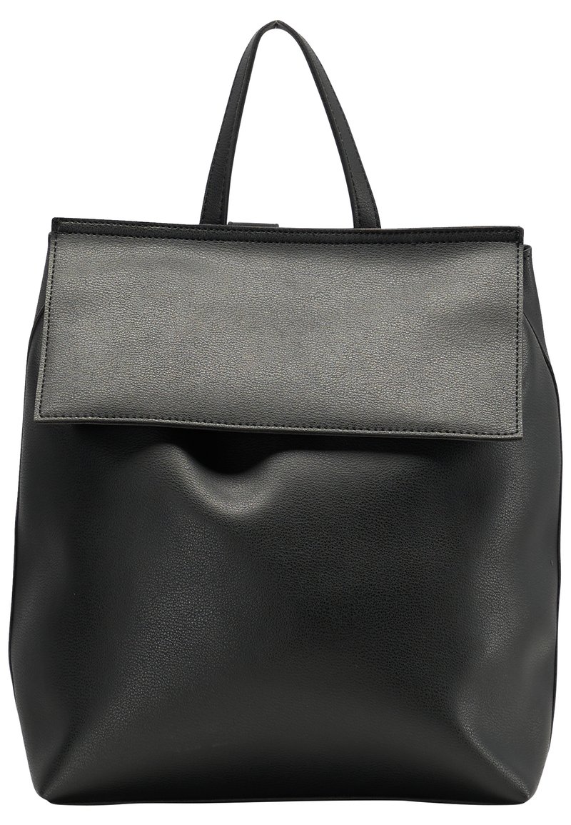 Sac à dos en cuir noir à texture lisse, doté d'un rabat gris ton sur ton et de deux poignées courtes sur le dessus.