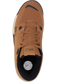 K1X Baskets basses - honey black
