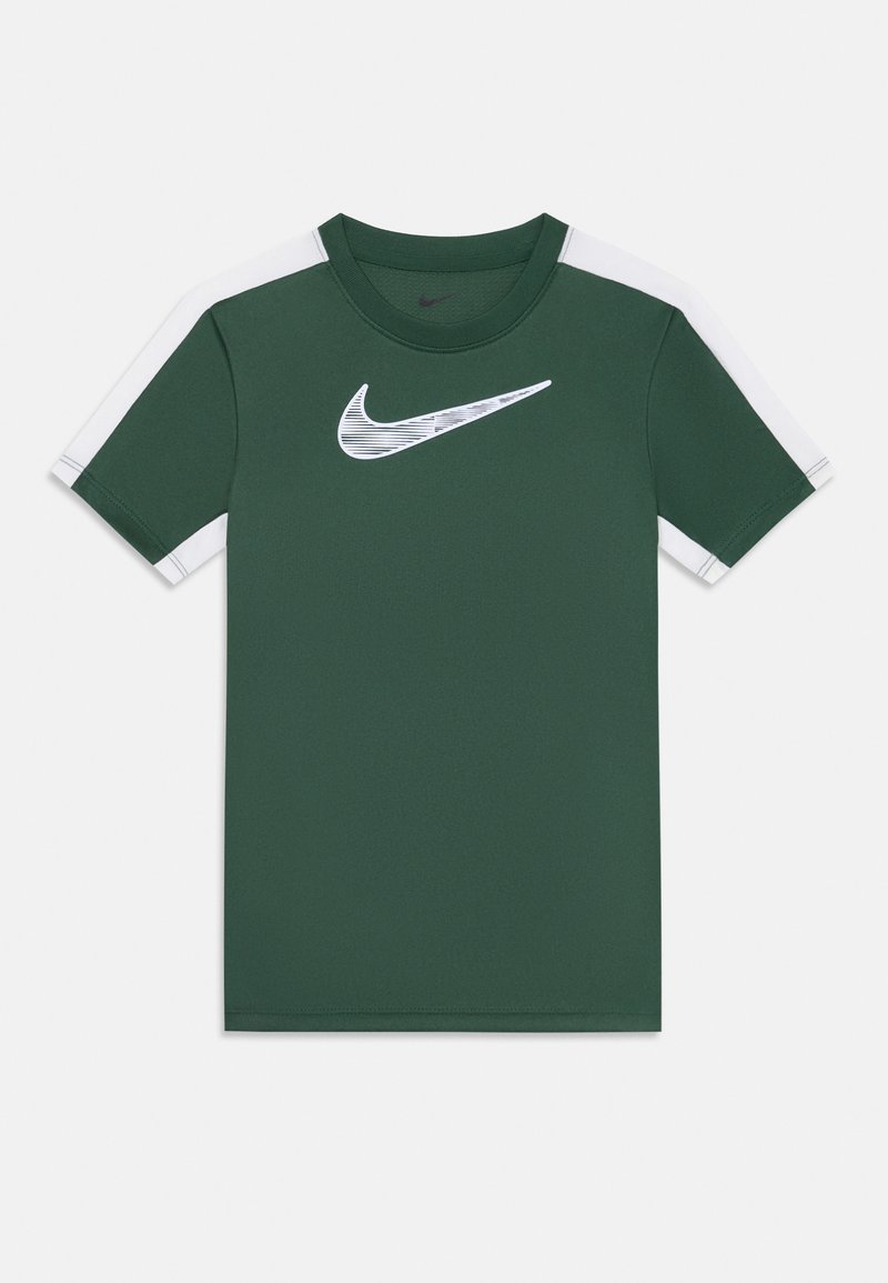 T-shirt de sport vert avec des accents blancs sur les épaules. Présente un logo Nike réfléchissant à l'avant. Fabriqué en tissu lisse et respirant.