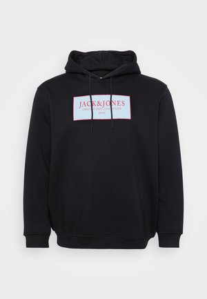 Črna kapuco iz mehkega blaga, z oznako logotipa spredaj v beli in rdeči barvi na svetloblujem ozadju. Vsebuje kapuco s vrvico.