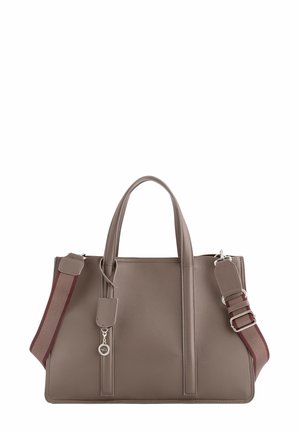 Sac à main en cuir taupe avec deux anses et une bandoulière en tissu marron réglable avec des ferrures argentées.