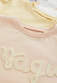 Next SHORT SLEEVE 4 PACK REGULAR FIT - Nyomott mintás póló - blue