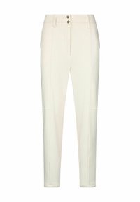 Pantalons blancs taille haute et fuselés avec des coutures frontales, des passants de ceinture, des poches latérales et deux boutons dorés à la taille.