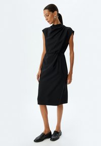 Koton MIDI  - Freizeitkleid - black