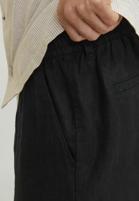 Jack & Jones Shorts - black onyx