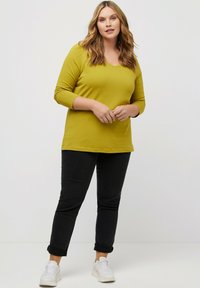 Ulla Popken - Sweter