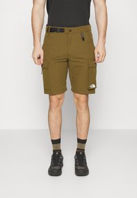 Khaki zielone szorty cargo z zamkiem błyskawicznym i szlufkami na pasek. Posiadają naszywkę z logo na nodze. Wykonane z trwałej, teksturowanej tkaniny.