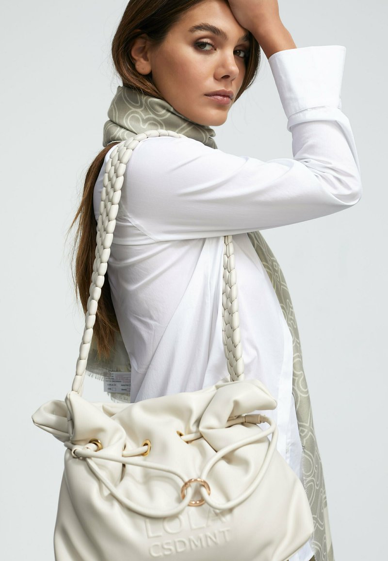 LOLA CASADEMUNT Bandolera - off white