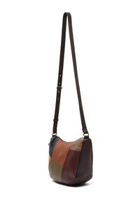 Mala kožna crossbody torba s podesivim tamnosmešnim remenom i dizajnom od aplikacija u smešnim, bež, maslinastim, mornarskim i burgundskim tonovima.