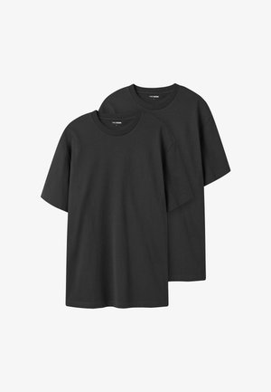 Zwarte katoenen T-shirts, ontwerp met ronde hals, korte mouwen, gladde textuur, tweedelige set, met minimale stikdetails en geen zichtbare logo's.