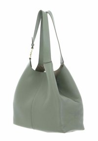 Sac à épaule en cuir vert avec une texture douce, une forme décontractée et deux sangles plates. Doté d'un fermoir en ton doré pour le réglage.