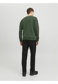 Jack & Jones JJESTAR CREW NECK - Felpa - mountain view