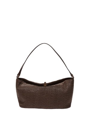 Ciemnobrązowa pleciona skórzana torba na ramię z pojedynczym paskiem i prostym zapięciem na klamrę.