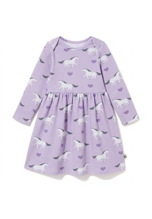 Liliowa sukienka z długim rękawem i marszczoną talią, z nadrukiem białych koni i fioletowych serc, wykonana z miękkiego materiału dla dzieci.