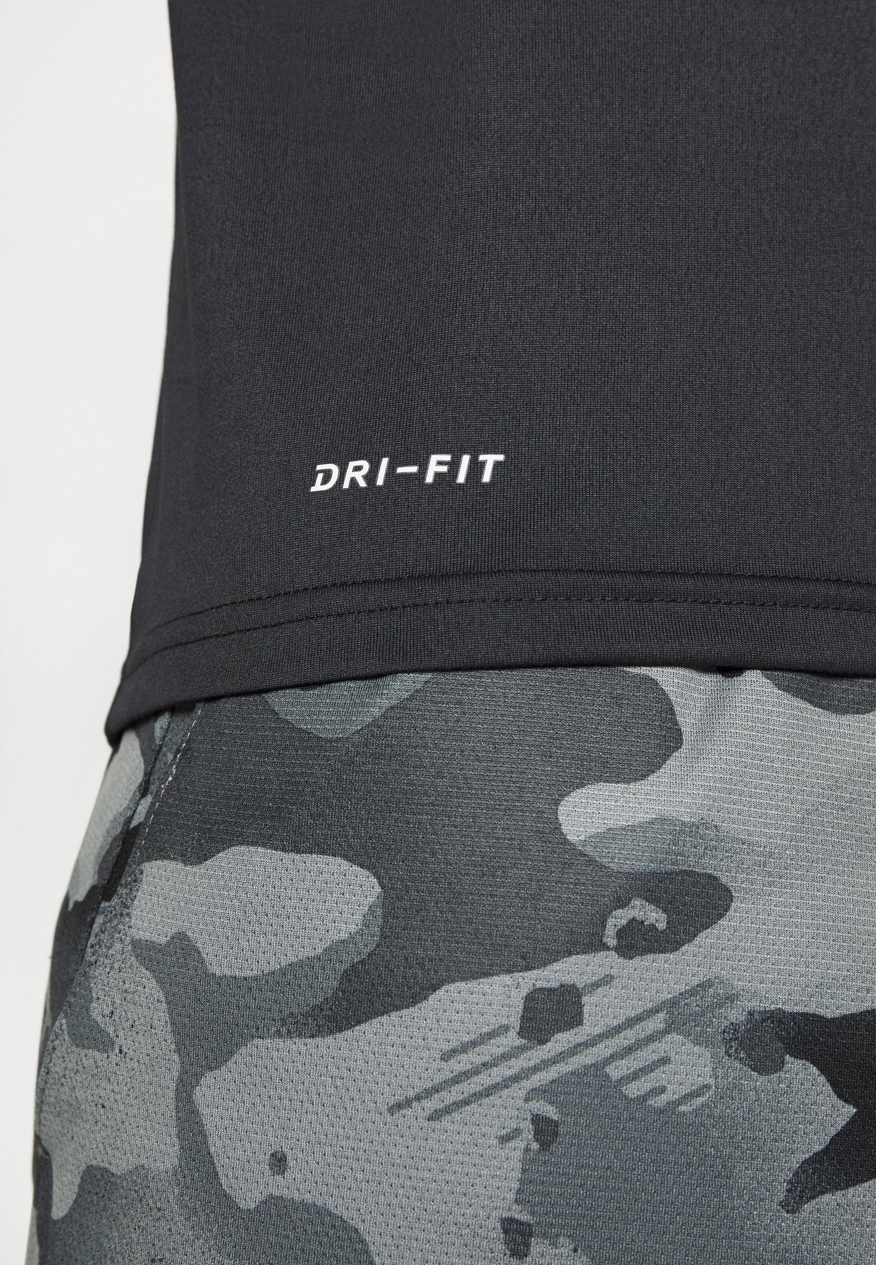nike performance dry tee camo