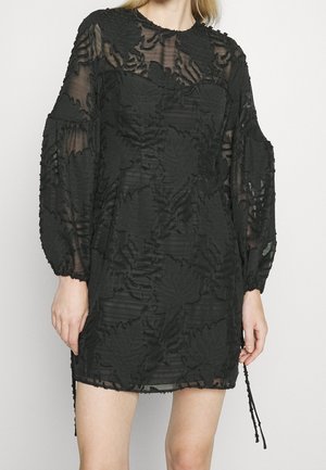 Day dress - black