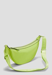 s.Oliver HOBO-MIT LOGO-SCHULTERGURT - Umhängetasche - limettengrün