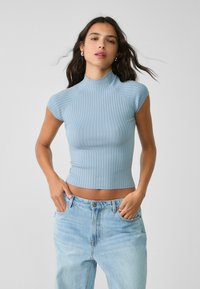 Stradivarius WITH CAP SLEEVES  - Základné tričko - blue