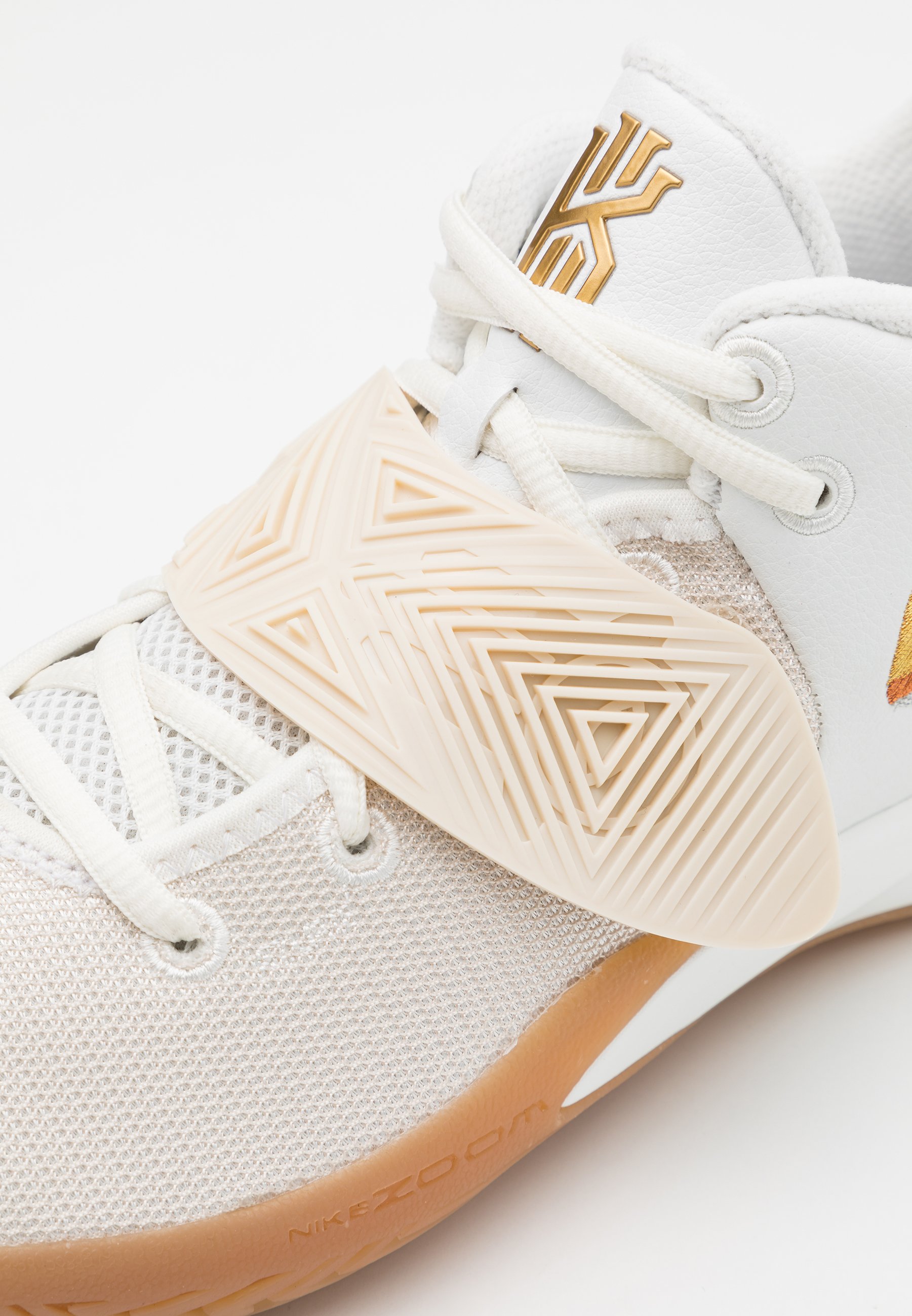 kyrie flytrap silver