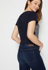 TOM TAILOR DENIM NELA - Vaqueros pitillo - used dark stone blue